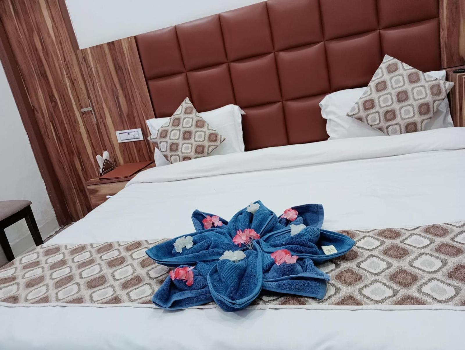 Hotel D Plaza Zirakpur Exteriér fotografie
